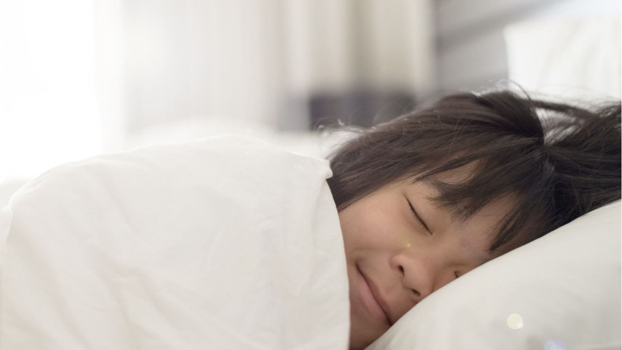 how to develop healthier sleeping habits for maximum productivity